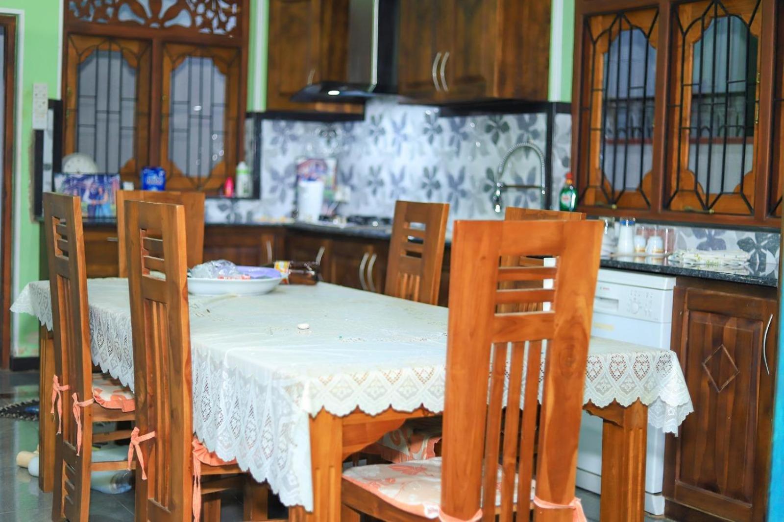 Shara Luxury Holiday Home Marawila Exterior foto