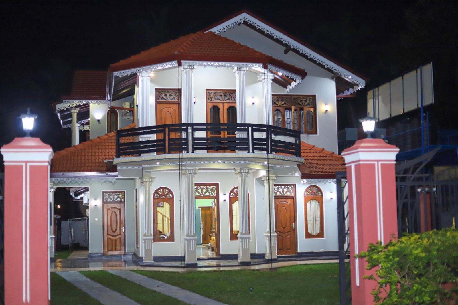 Shara Luxury Holiday Home Marawila Exterior foto